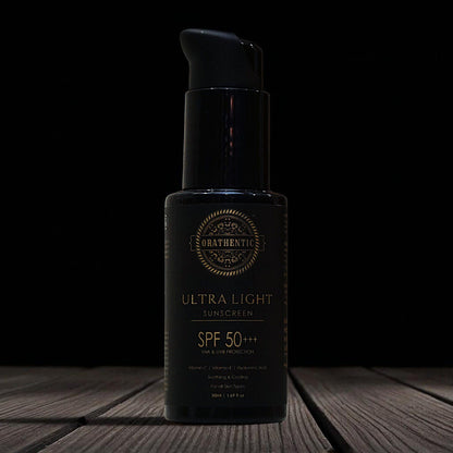Ultra Light Sunscreen SPF 50+++ | UVA &amp; UVB Broad Spectrum Protection | with Vitamin C + Vitamin E + Hyaluronic Acid | Soothing &amp; Cooling | 50ml